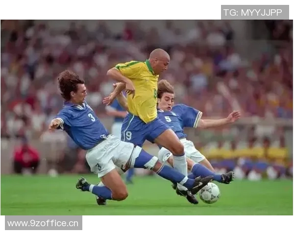 叶胡达与泽尼特精彩对决集锦回顾赛场瞬间尽显足球魅力与激情